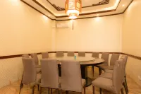 OYO Ergun Shifu Business Hotel