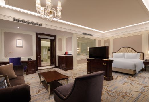 래디슨 블루 수영장