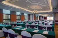 Vienna International Hotel (Bazhong Dadongmen) Hotels in Bazhong