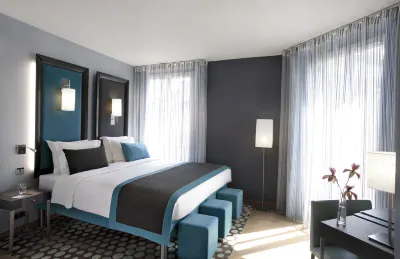 Hotel Bassano Hotels in Paris