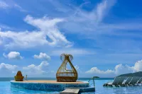 Twin Moon Bay Xianghai Hot Spring Holiday Hotel
