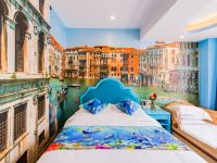 上海爱莎堡酒店式公寓 - 威尼斯木船房