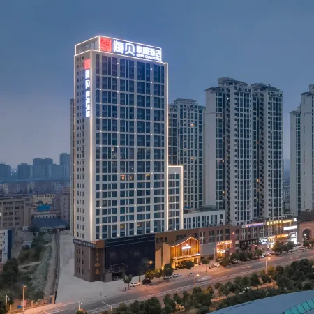 Happy Chain Hotel (Huainan Stadium Zhenxuan)