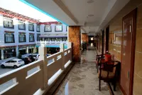 Banak Shol Hotel
