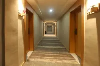 Tongjiang Kailai Hotel Hotels in Tongjiang
