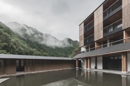 Yule Shanfang Hostel Отели рядом с достопримечательностью «Tangkeng Scenic Resort»