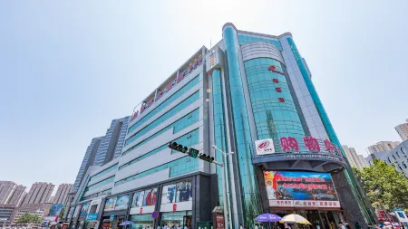Likelai Hotel (Qingdao Licun Metro Station)