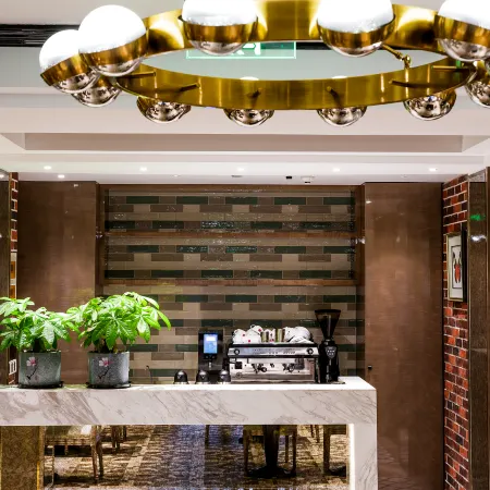 Carlos Hotel (Qingtian high speed railway station store)