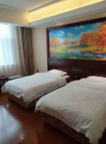Qilian Louwailou Holiday Hotel