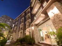 The Hideaway Resort Pattaya Chonburi Hotels near Khao Phra Tamnak Viewpoint