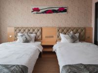 桂林唯美商务酒店 - 豪华双床房