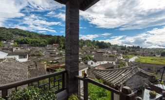 Mohe Shuxin Panorama Hot Spring Hotel (Tengchong Heshun Dachejing)