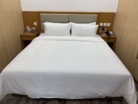 微山湖火车主题酒店 - 尊享大床房