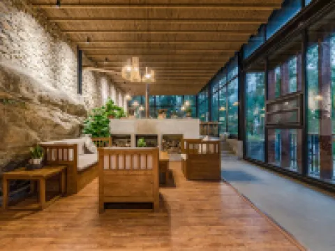 Floral Hotel· Fuquan Mountain Hotel (Yimeng Mountain Tourist Area Mengshan National Forest Park) Hoteles en Pingyi