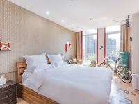 北京E家美宿公寓 - 8090怀旧大床房