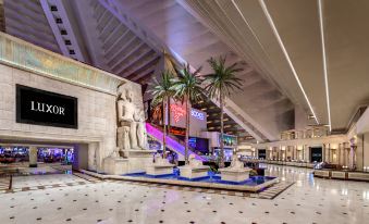 Luxor Hotel & Casino