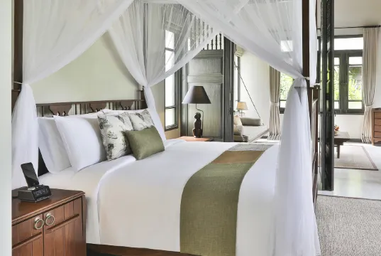 วิลล่าอนันตราพร้อมวิวทะเลและสระว่ายน้ำ