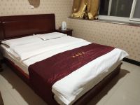 灵台华泰宾馆 - 标准大床房