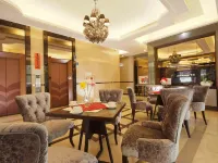 THE METRO HOTEL TAICHUNG Hotels near Chonglun Park