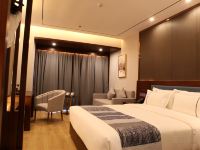 贵阳巴里岛国际酒店 - 尊悦大床房