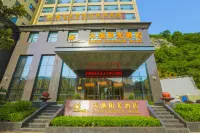 Earth Sunshine Hotel Hotels in Baokang County