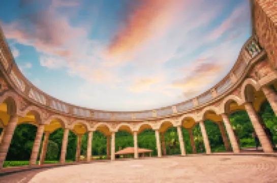 CONTI TOSCANA CASTLE RESORT & SPA