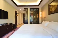 Hetang Yuechun Hotel - balcony