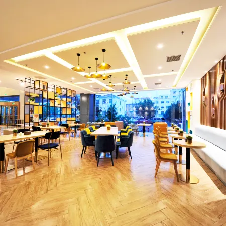 Magnotel (Wulian Jiefang Road)