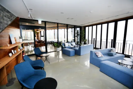 Arte Resort Spa & Pool Villa