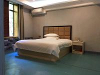 恩施大峡谷怡山精品民宿 - 雅致大床房