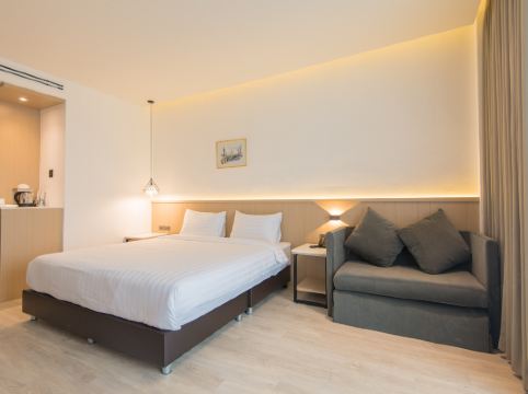 เมดิสัน กรุงเทพ