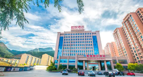 Weichang Qianyue Holiday Hotel (Government Branch) فنادق في ويتشانغ
