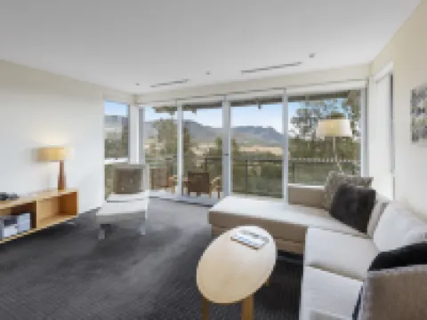 Oaks Cypress Lakes Resort Hotels in Pokolbin