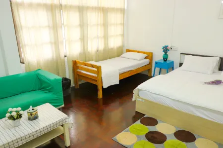 Deng Ba Hostel Bangkok