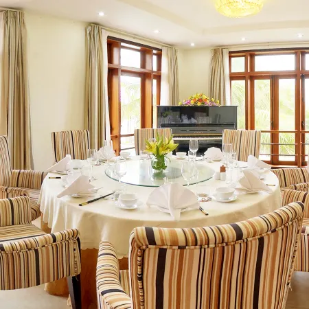 Sun Spa Resort & Villa