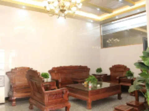 โรงแรมธีมจินหยุน หลี่ผู่ โรงแรมในหลี่ผู่