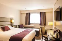 Premier Inn Heathrow Airport Terminal 4 Hotels in Heathrow