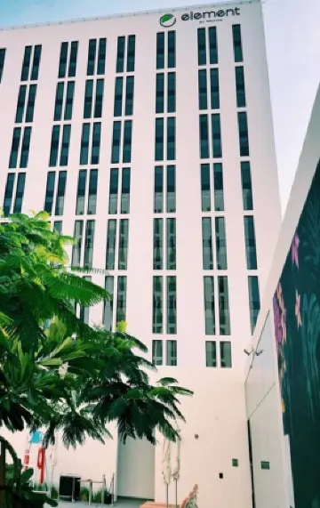 Element Me'aisam Dubai, A Marriott Hotel Отели рядом с достопримечательностью «Дубай Спортс Сити»