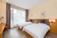 Yumen Fudi Boutique Hostel - Balcony