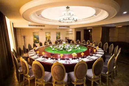 Falaide International Hotel Отели в г. Наньчэн