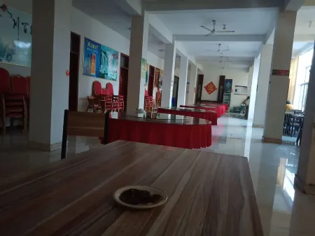 Shenglong Xiaodiao Farmhouse Отели рядом с достопримечательностью «Yimeng Mountain Inzone Tianmeng Tourist Area»