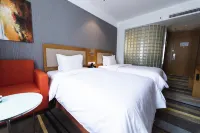 Holiday Inn Express & Suites Daocheng Yading Hotels in Daocheng