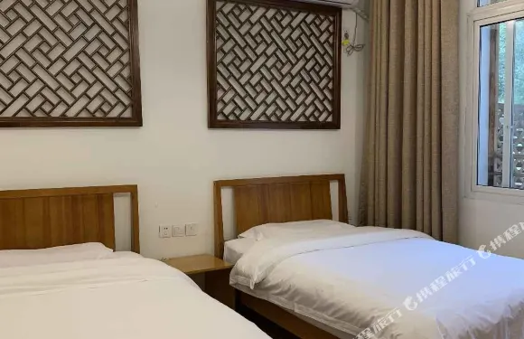 寶興馨樂苑民宿