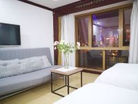 上海蝶妮的HOME酒店式公寓 - 东方明珠江景3人房