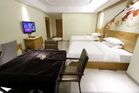 Bincheng Hotel (Dongxing National Gate Scenic Area Port) - balcony