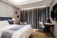 Yitel Collection (Shanghai train station) Hotels in Shanghai