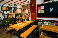 Phoenix Leisure Resort (Wulingyuan Branch) Hotels in 