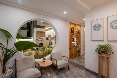 Jiyun Log Hostel (Dali Ancient City South Gate Branch)