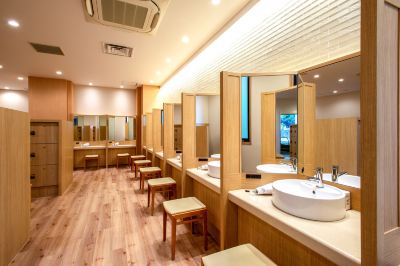 フィットネス&レクリエーション施設 越後湯沢温泉 露天大岩風呂の宿 湯沢東映ホテルの写真