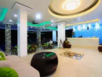 Manarra Sea View Resort